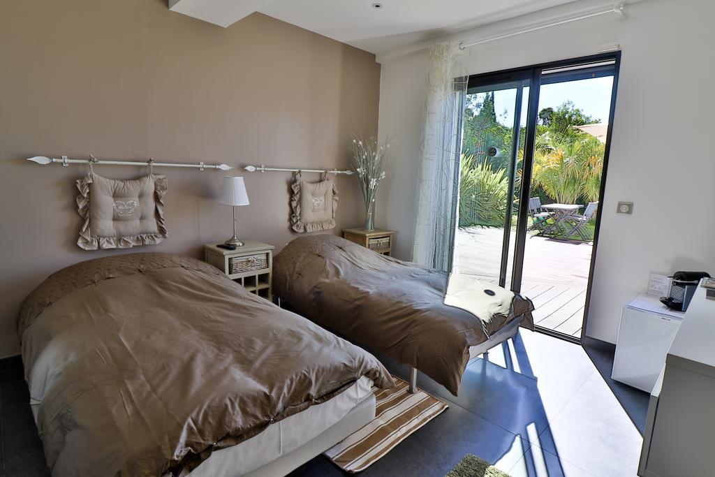 Villa Louancelie B&B Cavalaire-sur-Mer Exterior foto