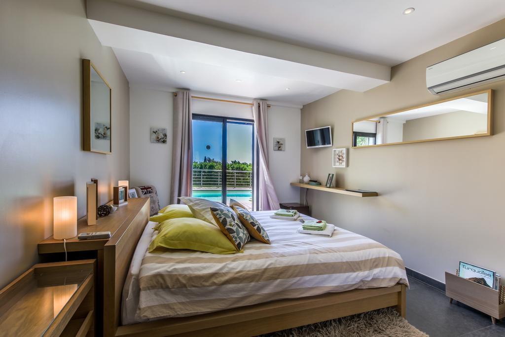 Villa Louancelie B&B Cavalaire-sur-Mer Exterior foto
